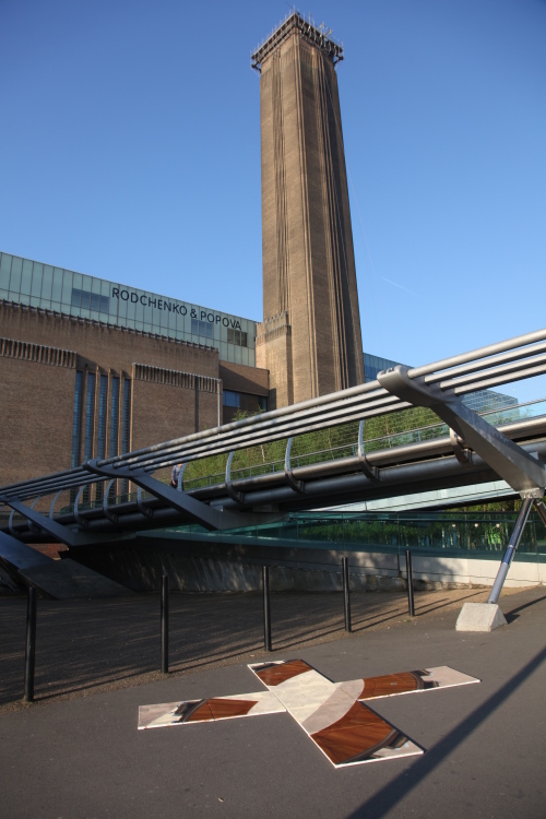 capital growth tate modern 2009